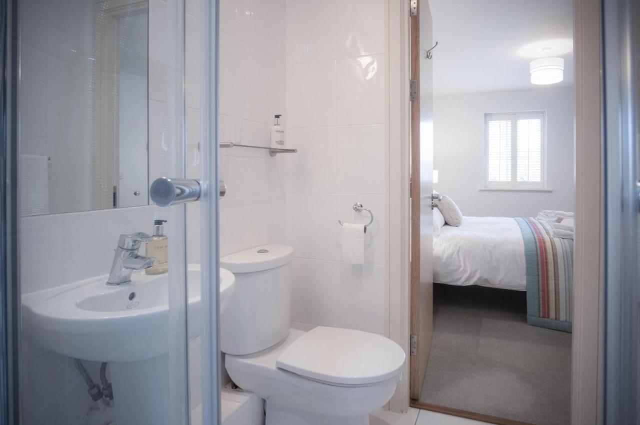 Minarvon - 2 Bedroom Apartment - 손더스풋 외부 사진